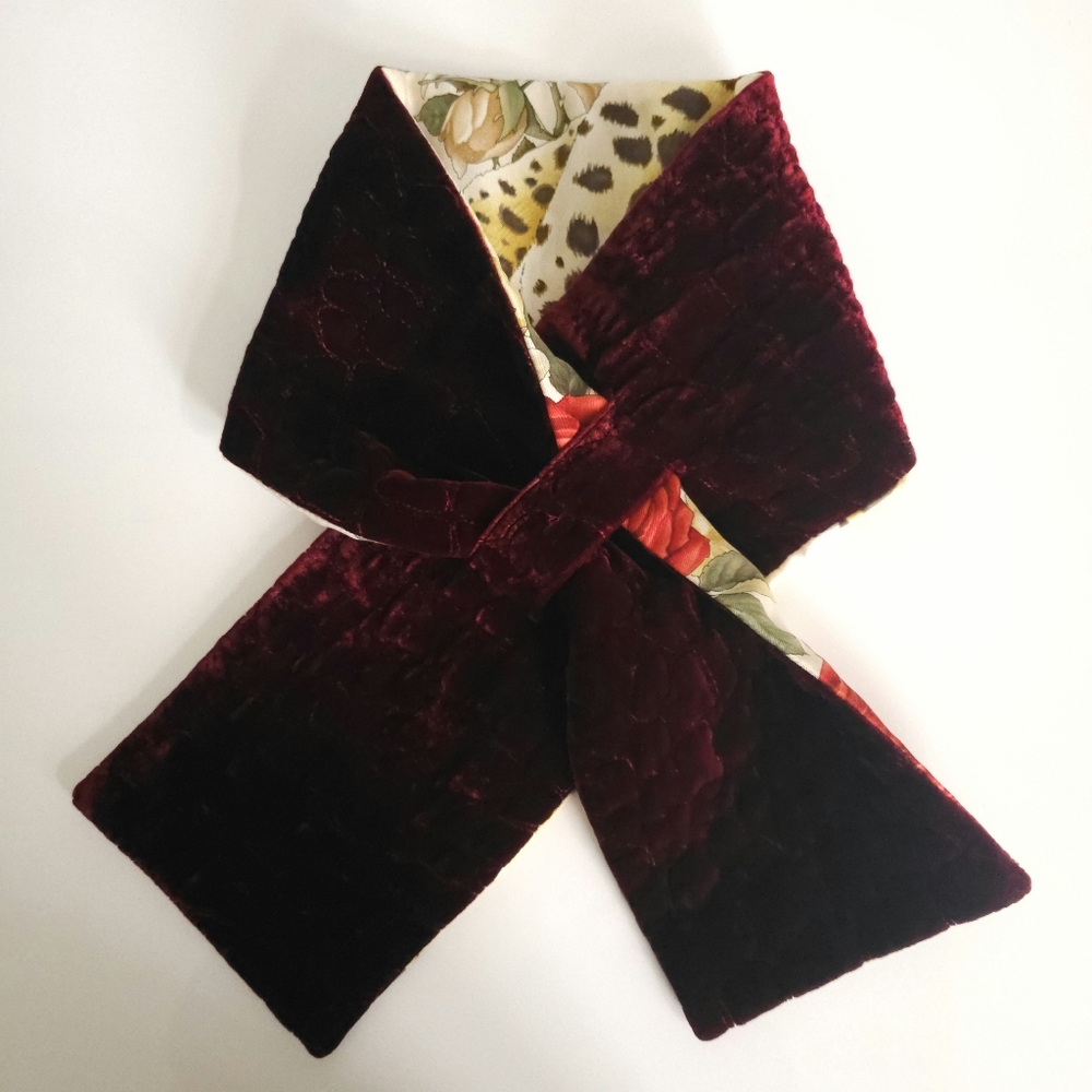 Salvatore Ferragamo burgundy velvet   flower leopard pattern silk scarf - Picture 15 of 16